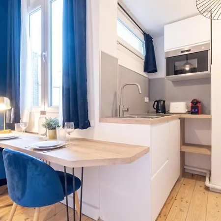 Equipped In The Center Of Apartment Lille